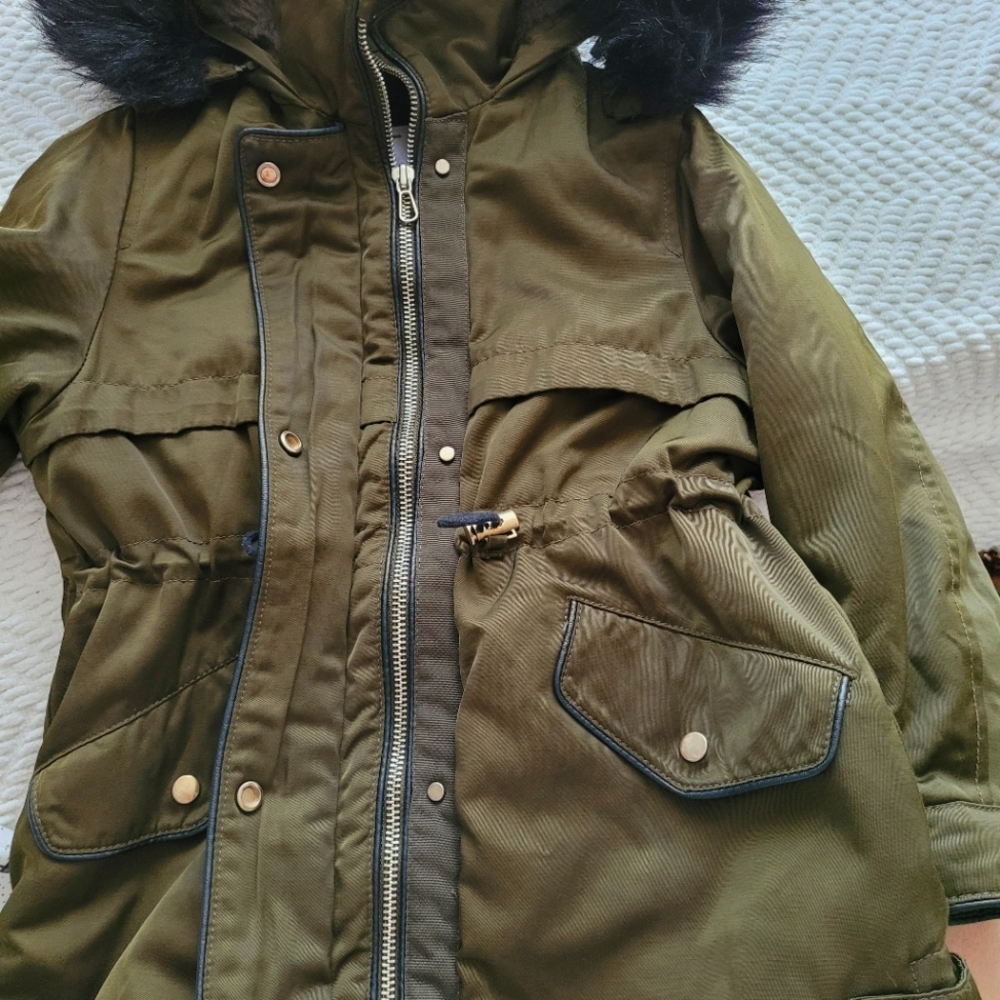 🧣 - Picture 7 of 15
